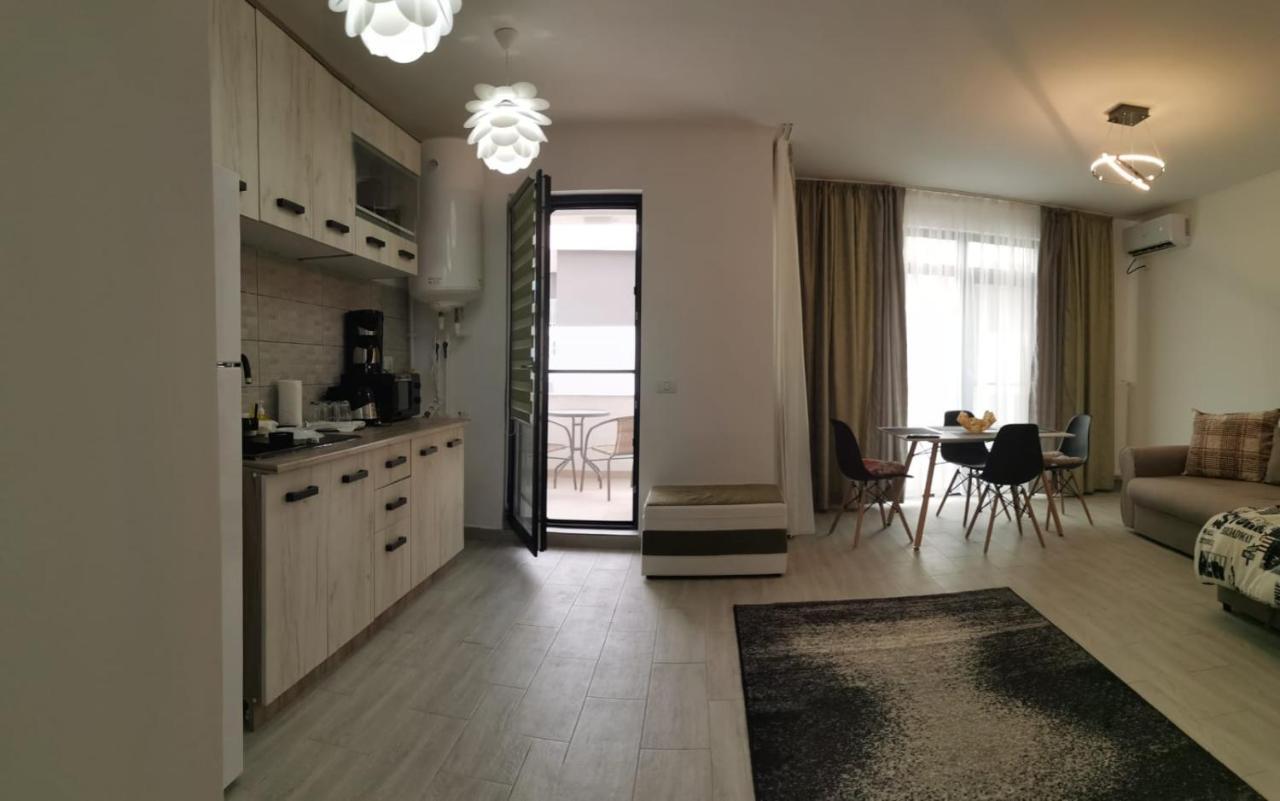 Apartament Kazeboo Mamaia Appartamento Năvodari Esterno foto